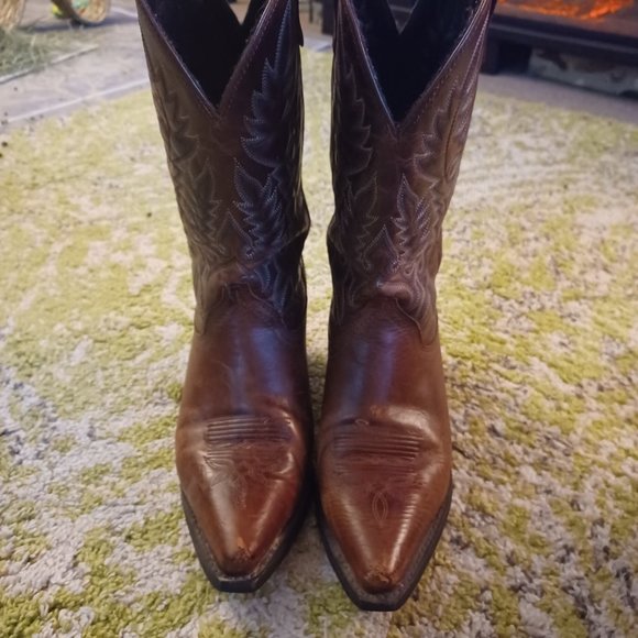 Cowboy Boots - Picture 2 of 5